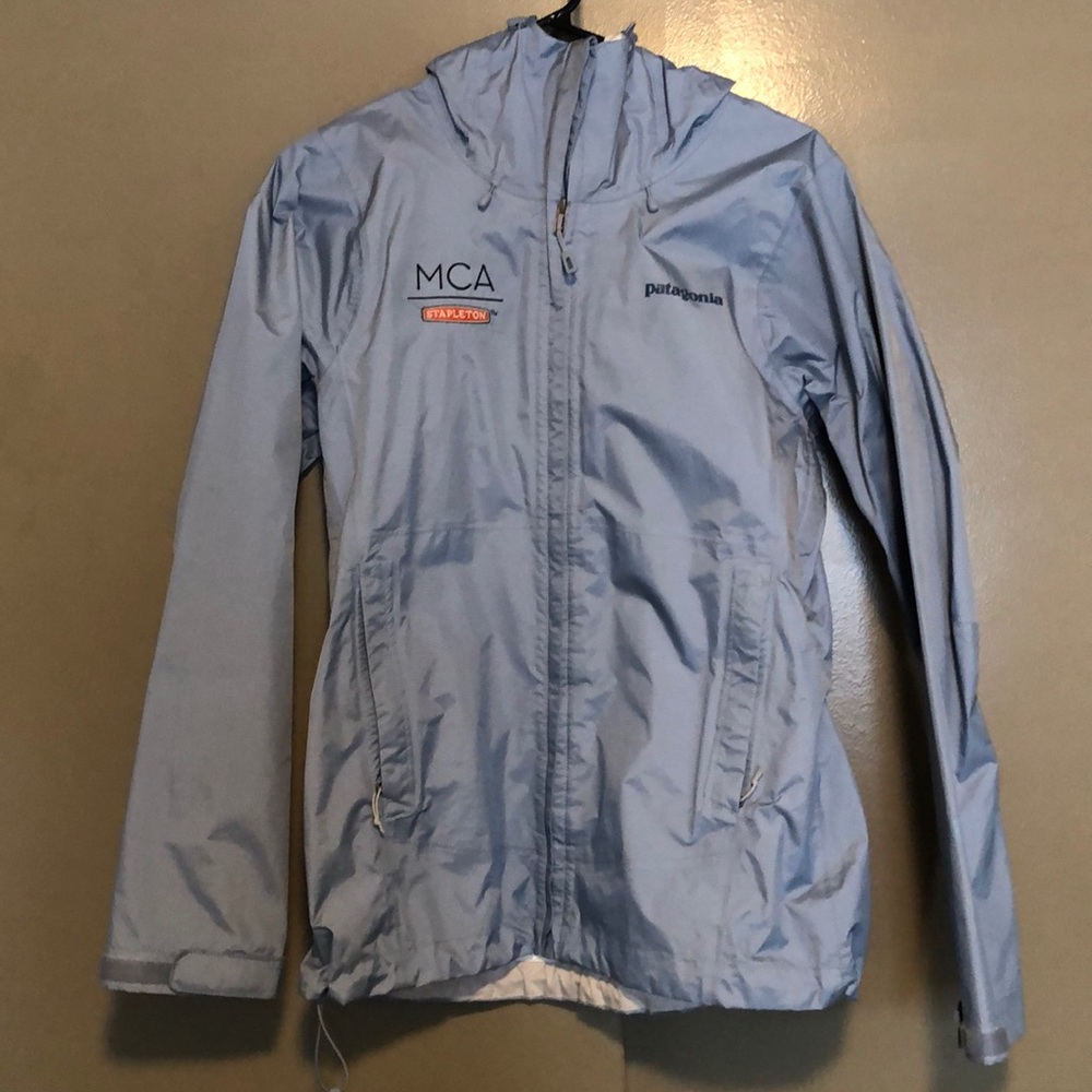 Women’s M Patagonia Rain Jacket
